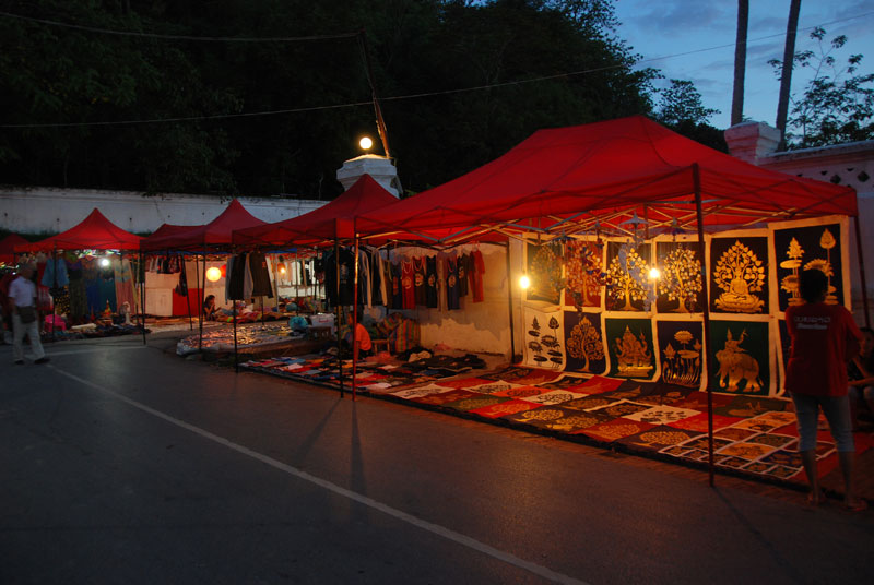 mercato notturno di Luang Prapang