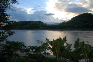 Il Mekong al tramonto