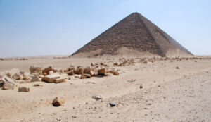 Piramide rossa